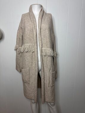 Tahari long fringe duster sweater tan women’s L